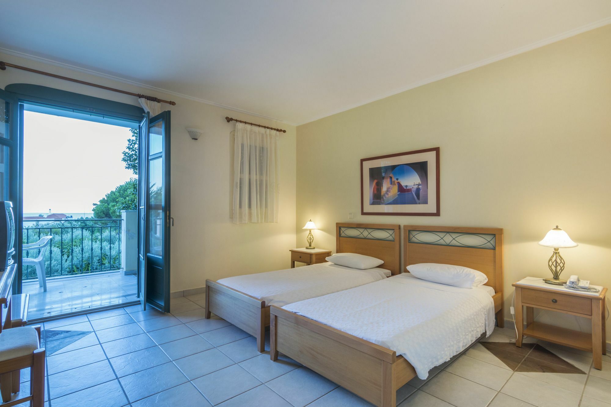 Kyveli Hotel Apartments Vrontados Exterior photo